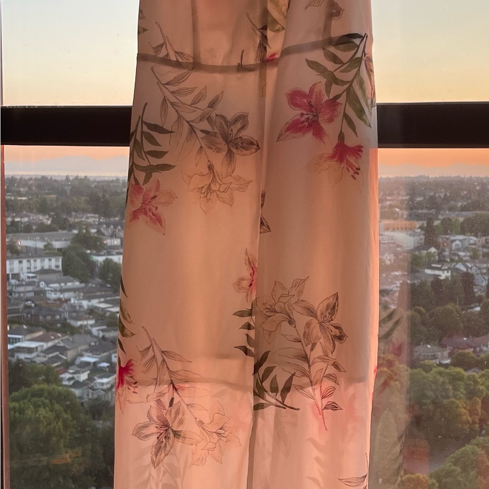 DYNAMITE White Floral Ruffle Dress - Picture 7 of 10